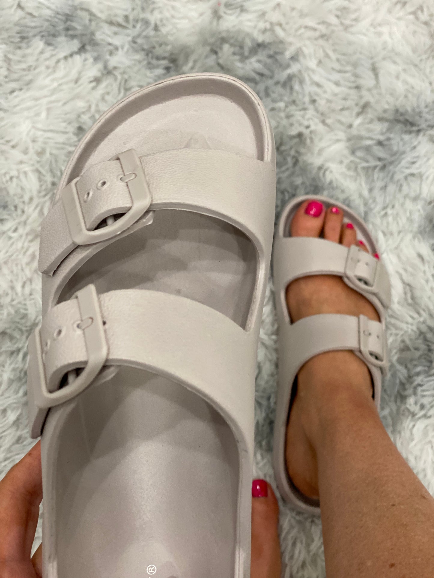 Lennie Casual Buckle Slides