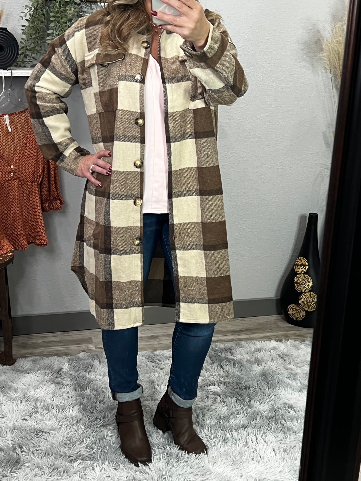 Nostrand - High Rise Distresses Roll Up Ankle Skinny