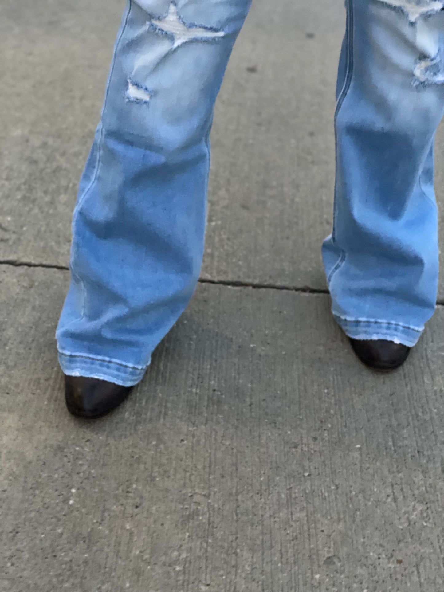 Kylynn Kan Can Mid Rise Light Wash Denim