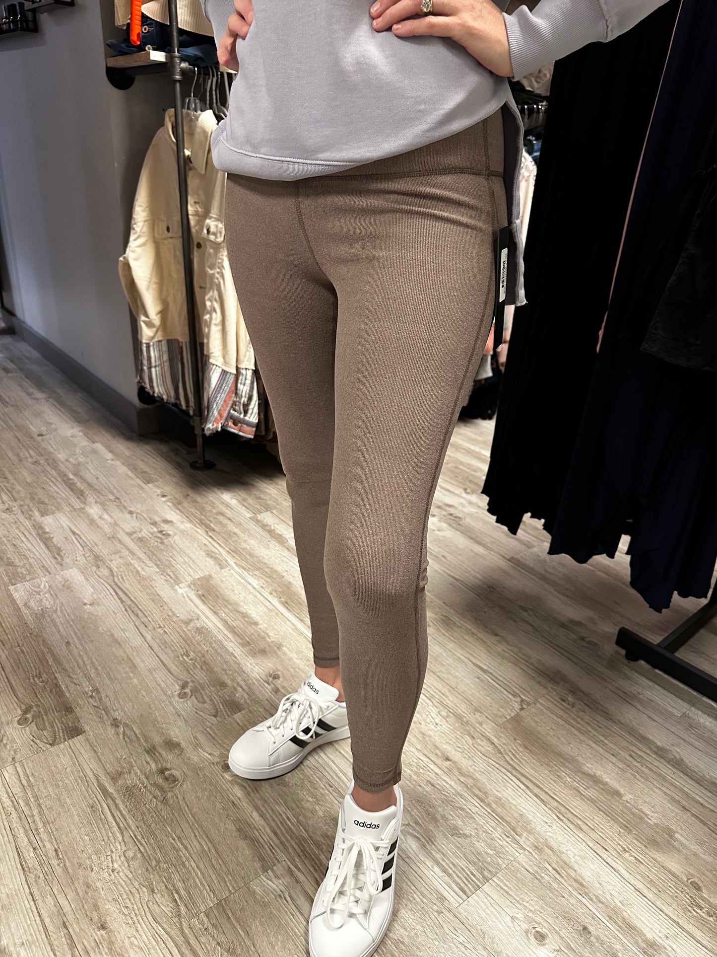 Mono B Brushed Texture Leggings
