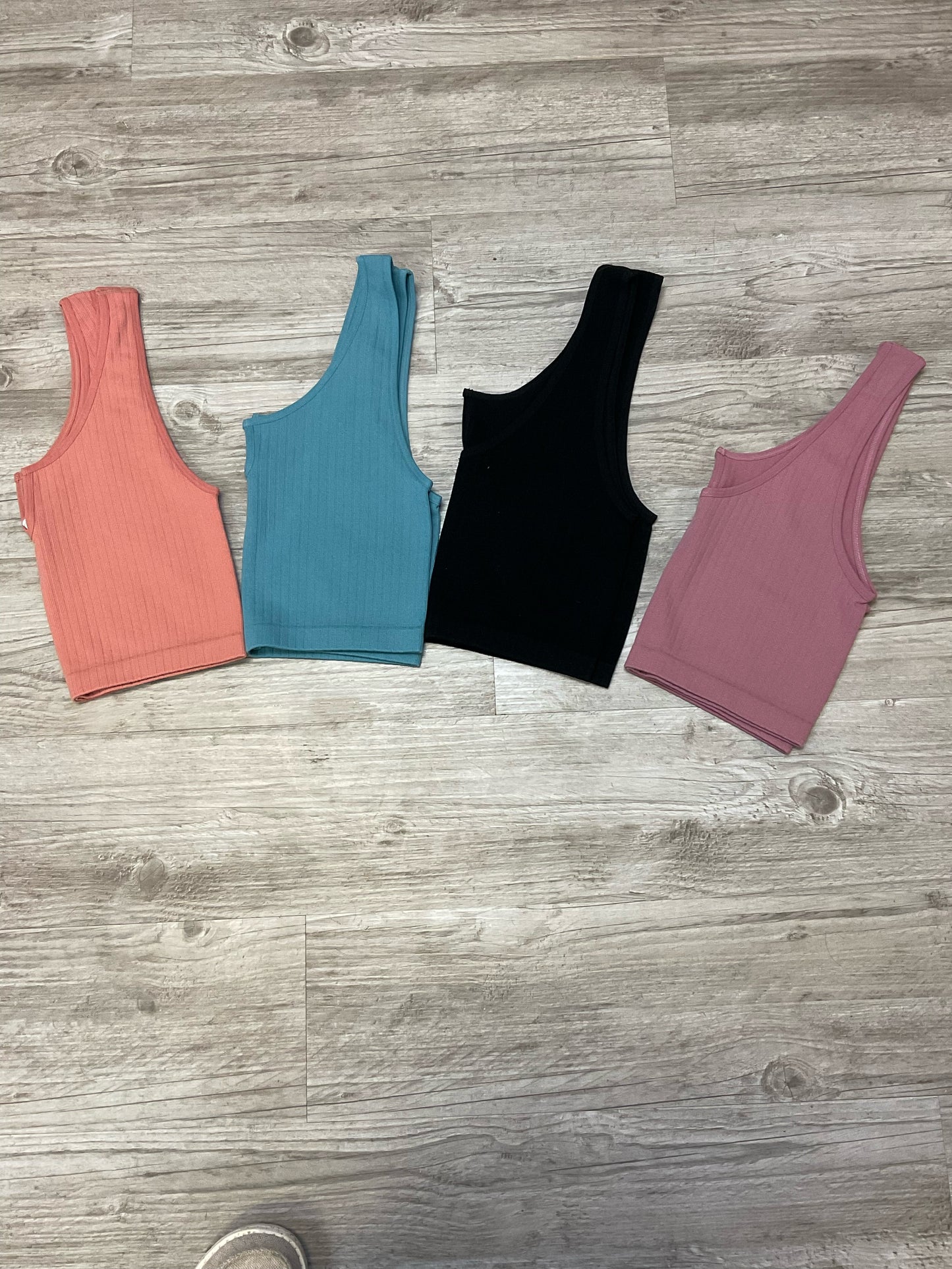 Ribbed Seamless Crop Top