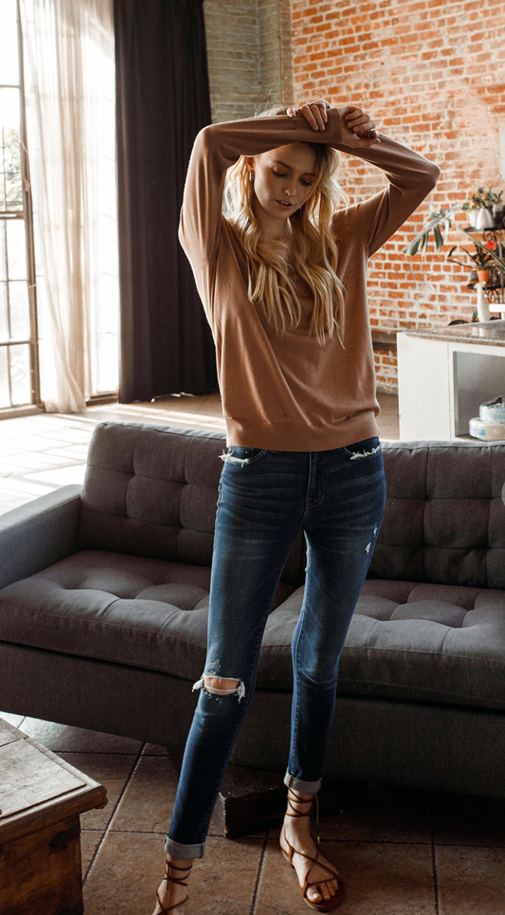 Nostrand - High Rise Distresses Roll Up Ankle Skinny