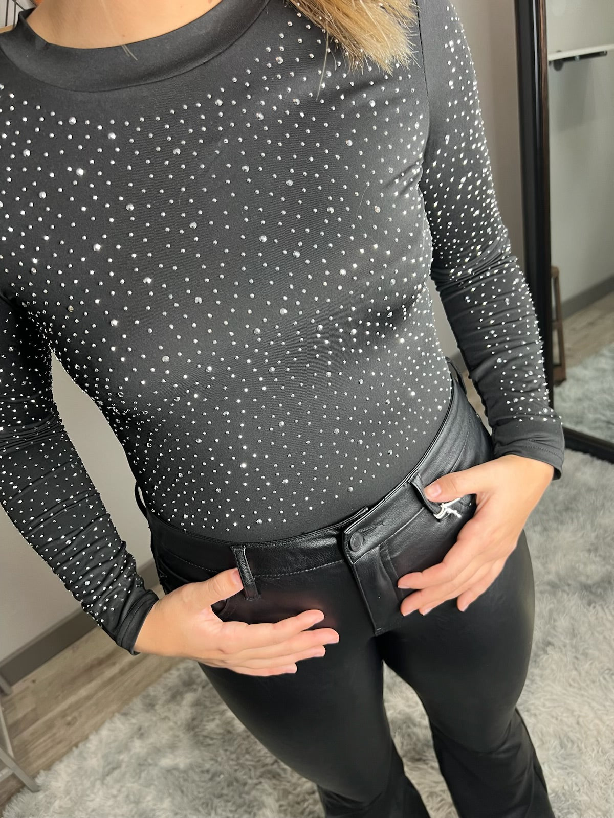 Rhinestone O-neck Long Sleeve Bodysuit