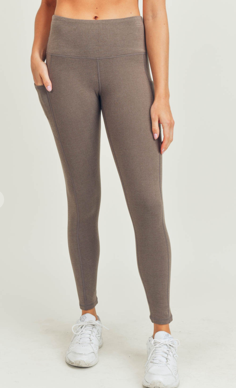 Micro-Ribbed Swoop Back High-Waisted Pocket Legging