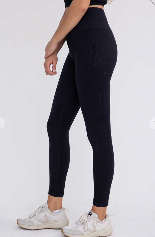 Mono B Ribbed Seamless Highwaist Leggings