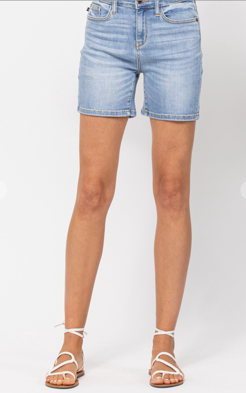 Judy Blue Hi Rise Mid Length Shorts Plus